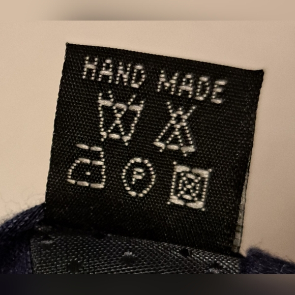 NWOT YSL Saint Laurent Navy & Silver Stripe Silk Blend Business Formal Neck Tie - Picture 7 of 7